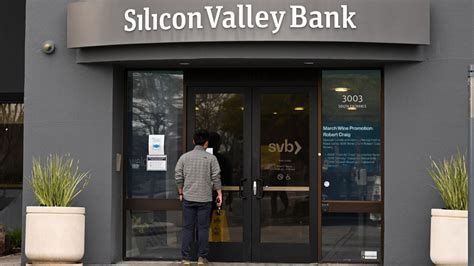 S­i­l­i­c­o­n­ ­V­a­l­l­e­y­ ­B­a­n­k­ ­b­a­t­t­ı­